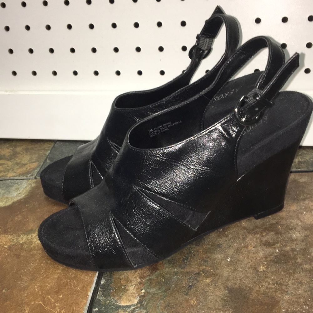 Aerosoles Black Wedges/Sandals